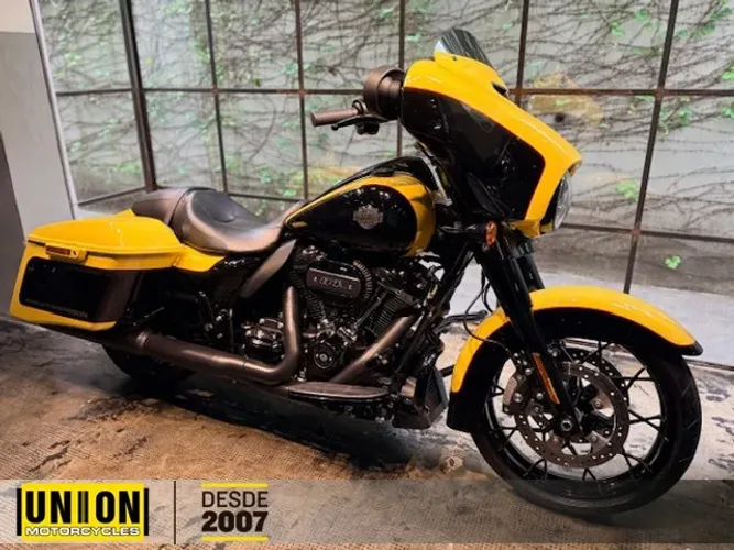 HARLEY-DAVIDSON STREET GLIDE SPECIAL