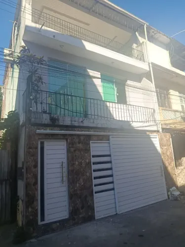 ZAP *34/Casa terrea. Bairro: Liberdade Frente de rua. ZAP *18