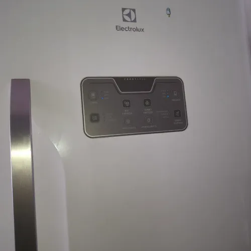 Geladeira Electrolux Inverse 454 litros