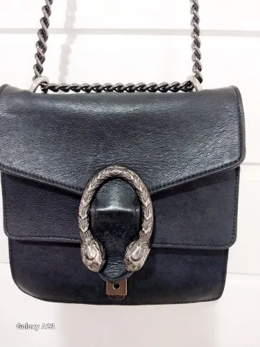 Bolsa tira colo de couro Dionysus