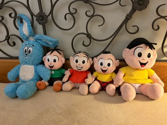 Turma da Mônica / Cascão / Cebolinha / Magali / Coelho Sansão de pelucia