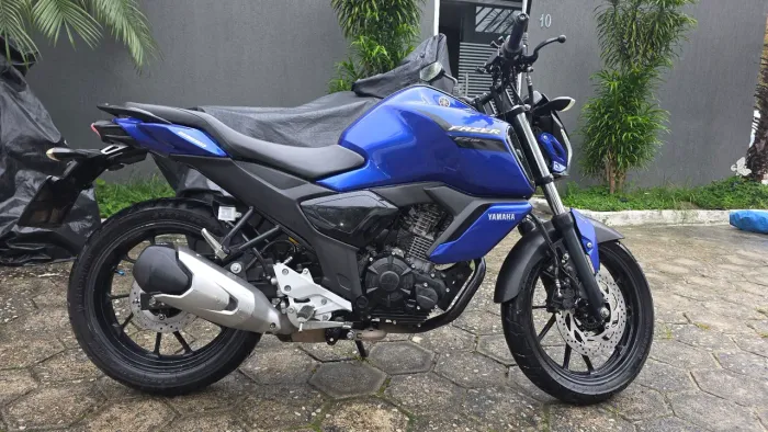 Yamaha Fazer F15 160 2024