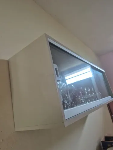 Vendo cristaleira