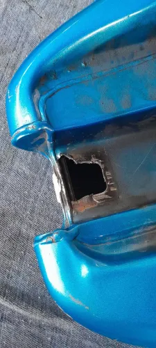 Reparos em tanques de combustível de motos 