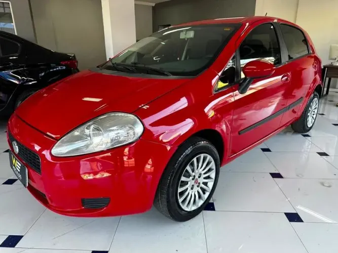 Fiat Punto Attractive 1.4 Fire Flex 8V 5P 2012