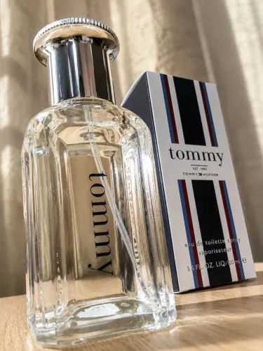 Perfume Tommy Hilfiger Masculino Eau de Toilette 100ml Original Importado