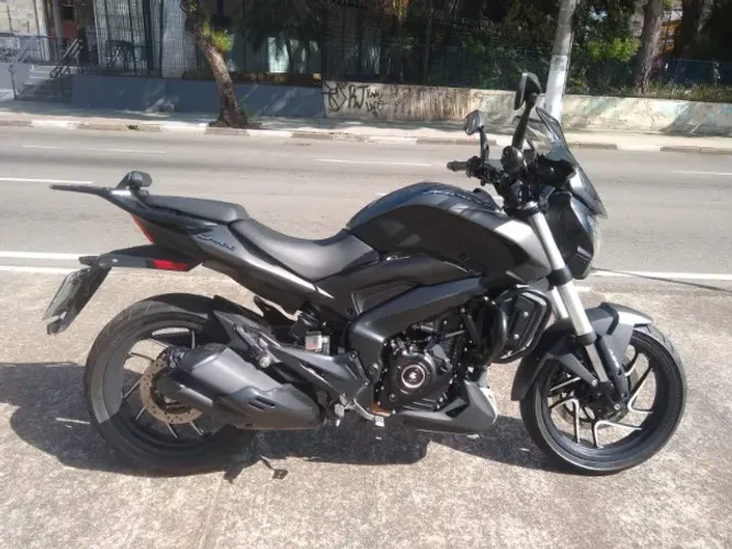 BAJAJ DOMINAR 400 ABS 2025
