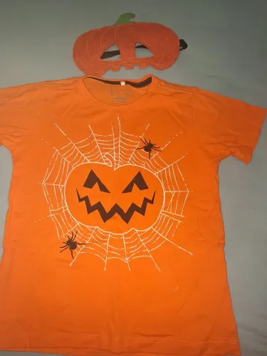 Camisa e máscara halloween