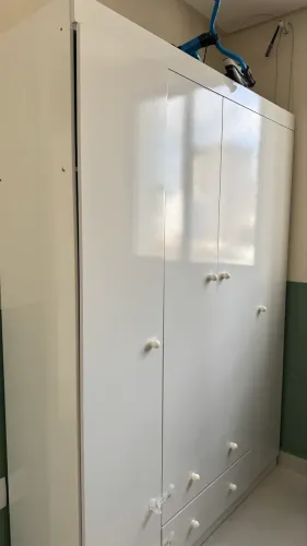 Guarda roupa infantil 