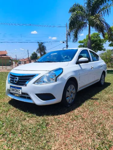 Nissan Versa 1.0 12V Flexstart 4P Mec. 2018