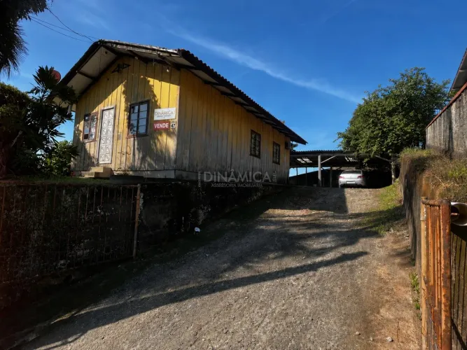 Terreno a venda em Blumenau no bairro Centro com 558 m²