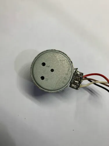Motor para toca discos Sankyo SHR2R
