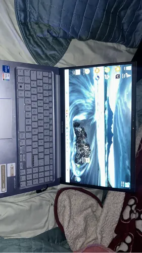 Notebook ASUS VivoBook 15 Intel Core i5 + Intel Iris Xe