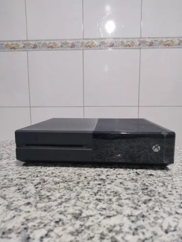 Xbox One Fat + Controle + 15 Jogos