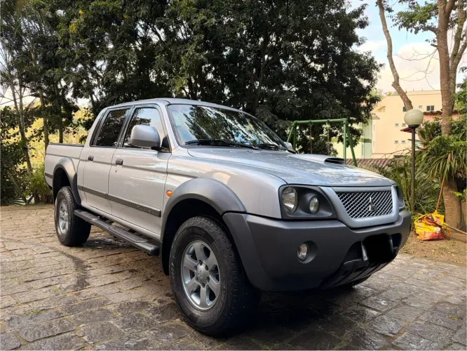 Mitsubishi L200 Outdoor GLS 2.5 4X4 CD TDI Diesel 2012
