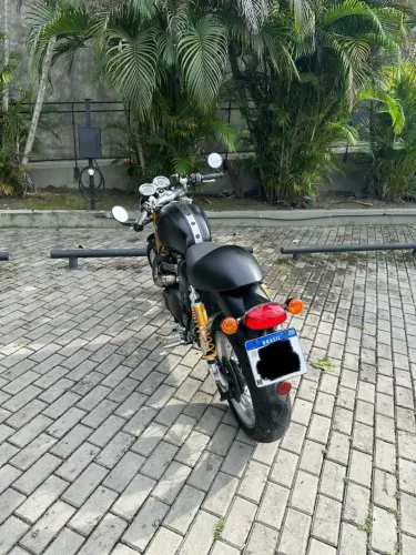 Triumph Thruxton R 1200cc