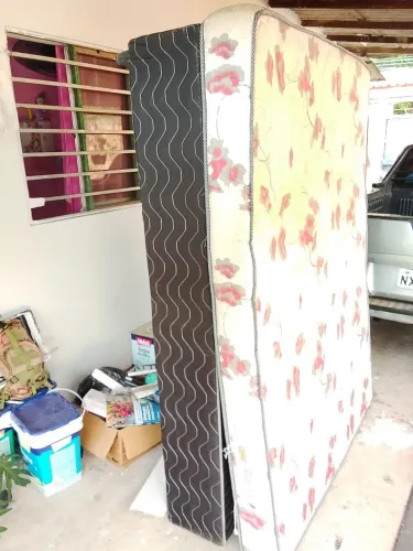 Cama box completa com colchão