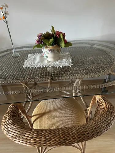 Mesa jantar e 6 cadeiras junco novas 
