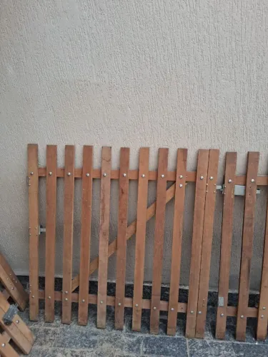 Cercas de Madeira para Cachorro