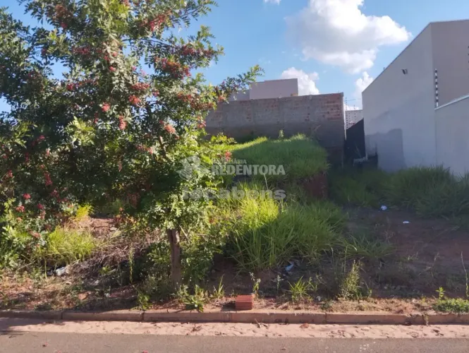 Terreno Residencial Colina Azul com 200m²