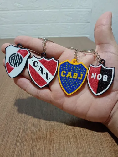 Kit com 4 chaveiros 3d clubes da Argentina escolha e envie no chat!