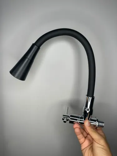Torneira Gourmet Flexível de Parede