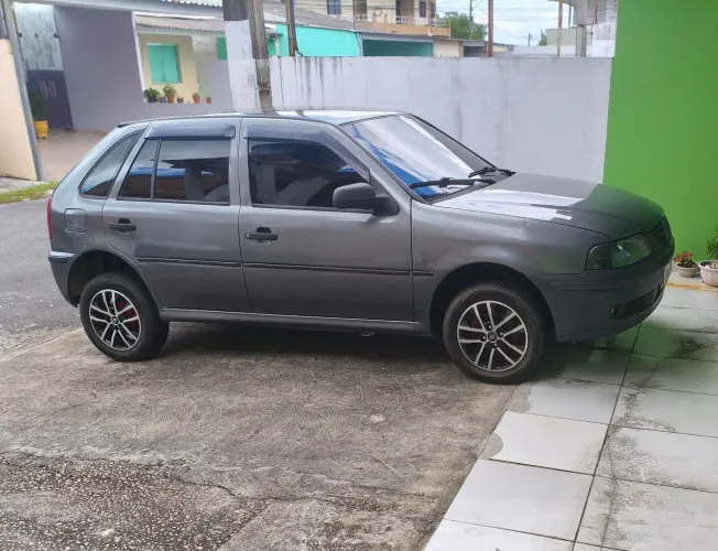 Volkswagen Gol Geração III FUN 1.0 16V Gasolina Mec. 4P 2001