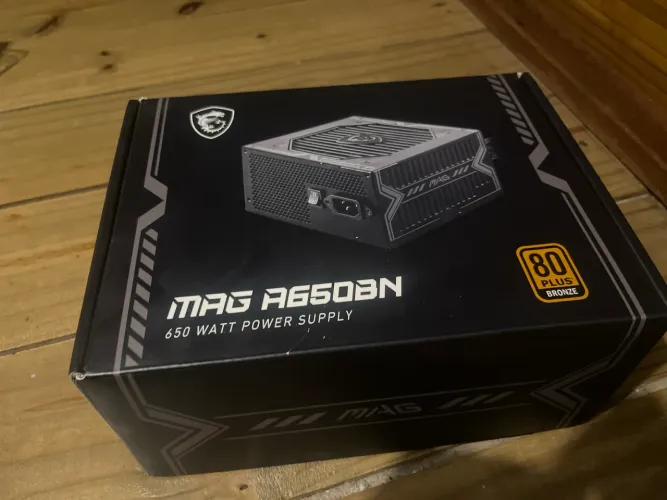 Fonte MSI MAG A650BN, 650W, 80 Plus Bronze, PFC Ativo, Com Cabo, Preto