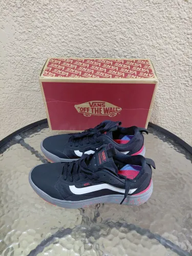 Tênis Vans Ultrarange 38
