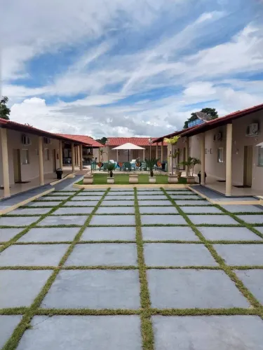 Pousada à venda em Aruanã, Centro, com 600 m²