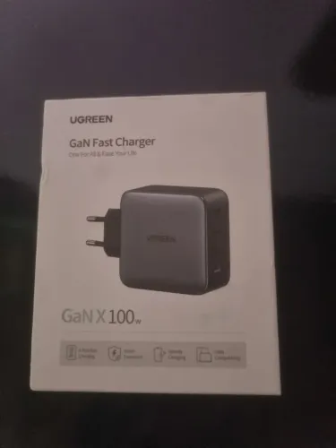Carregador de 100w da ugreen 