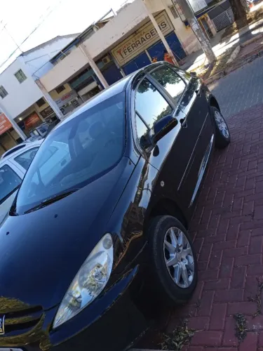 Peugeot 307 Feline/griff/premi. 2.0 Flex 5P Aut. 2005