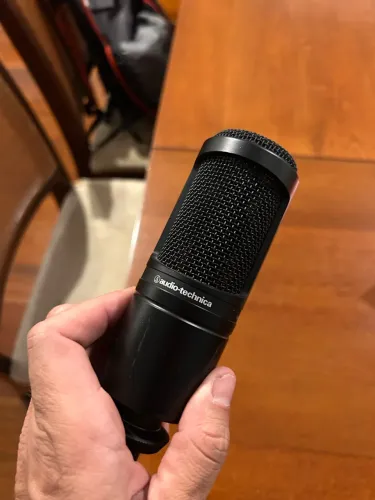 Microfone Condensador Audio-Technica AT2020