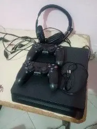 Vendo PS4 SLIM 1TB 