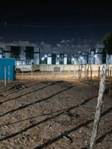 Vendo terreno 8 de frente 15 de fundo, ótima localização terreno plano 