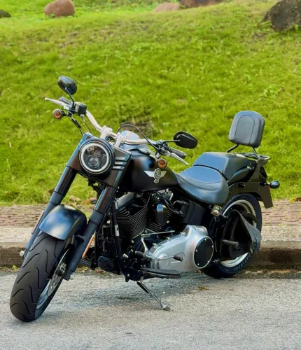Harley Davidson Fat Boy Low / Special - Rpm Garage