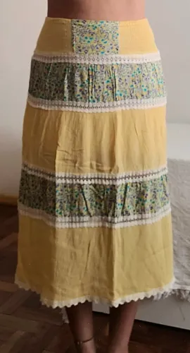 Saia midi floral com elástico tamanho 40/42