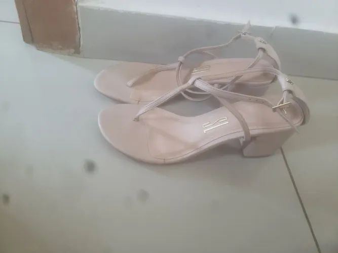 Sandália santa lola R$120,00