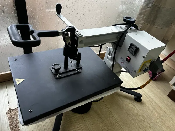 Vendo máquina de estampar camisa