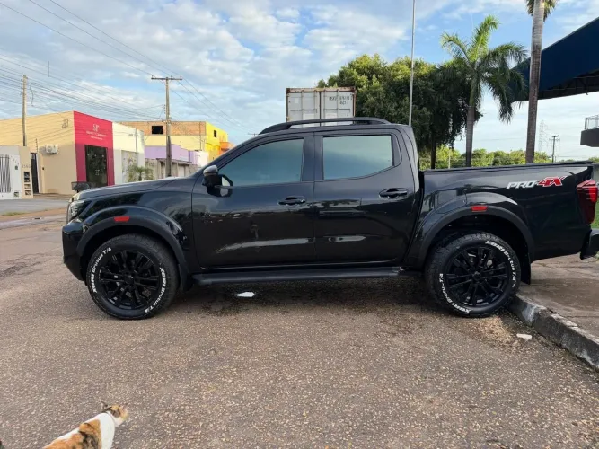 Nissan Frontier Pro4x CD 4X4 2.3 Bi-TB Die. AUT 2024