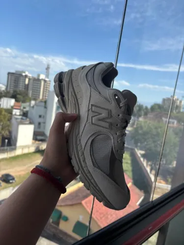New balance 2002r natural 