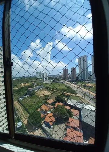 Alugo apartamento semi mobiliado com 3 quartos em Ponta Negra - Natal - RN