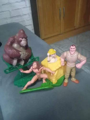 Tarzan bonecos