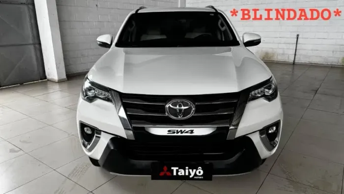 Toyota Hilux SW4 SRX Diamo. 4X4 2.8 TB DIE AUT 2020