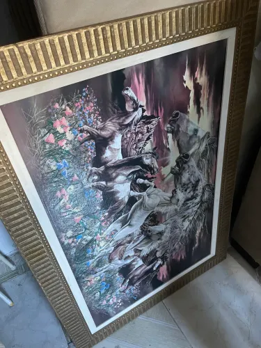 Quadro Cavalos Em Movimento Com Moldura Dourada Clássica