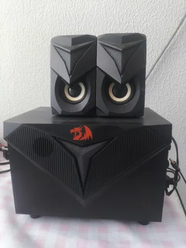 CAIXA DE SOM REDRAGON GS700 COM 2 SUBWOOFER
