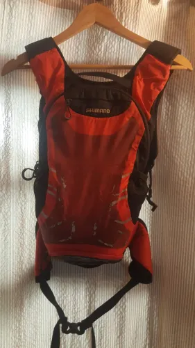 Mochila shimano para trilhas