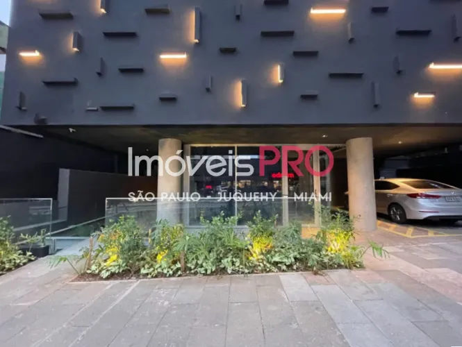 Excelente loja em localização privilegiada na Avenida Rebouças !