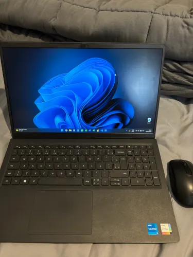 Notebook Dell Inspiron 15 3530 | i5 13ª Ger. | 16GB RAM | SSD 512GB (garantia) + Mouse