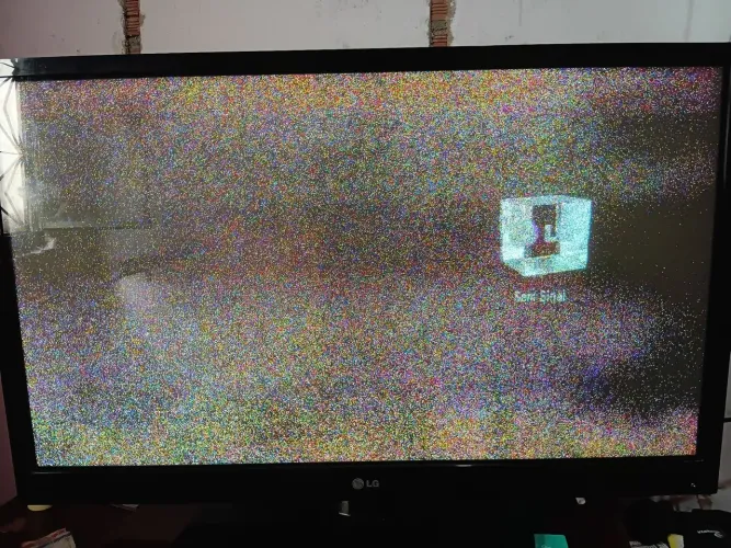 Tv  42 PT250B display queimado está ligando 